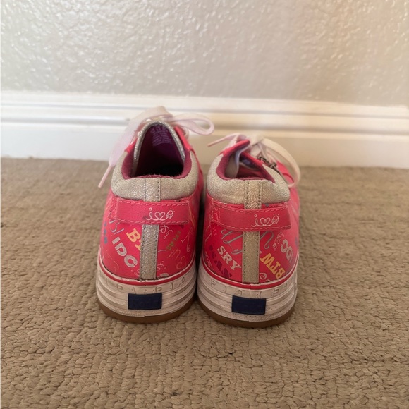 Keds/iCarly Sneakers - Picture 5 of 10